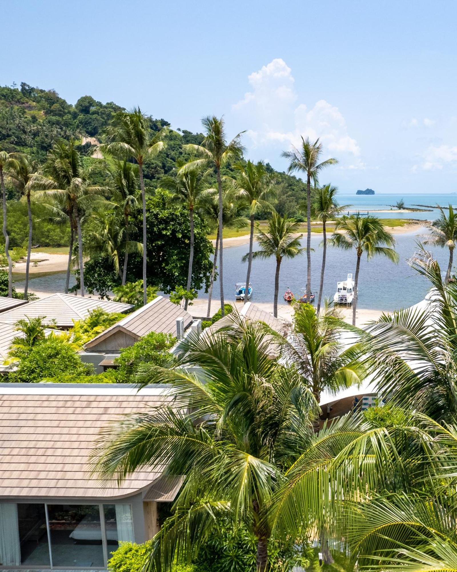 Avani Plus Samui Resort Taling Ngam  Экстерьер фото